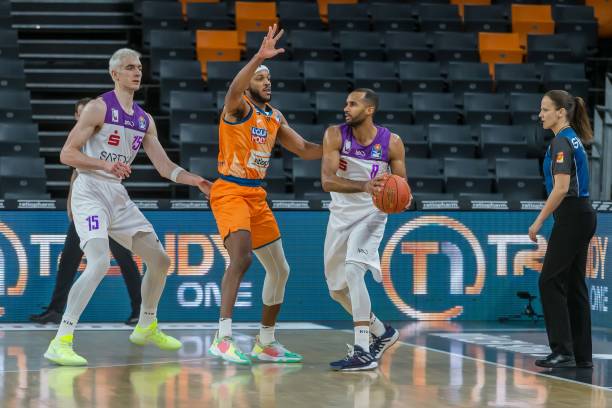 虽然训练时 虽然训练时