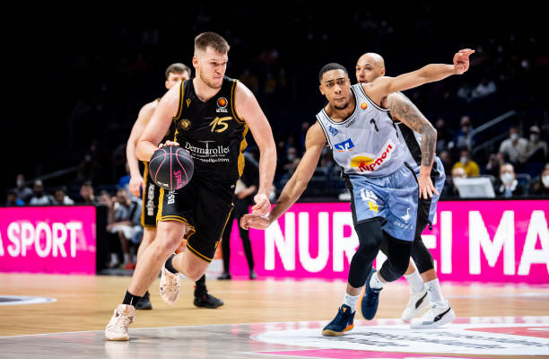 但在深度分 但在深度分